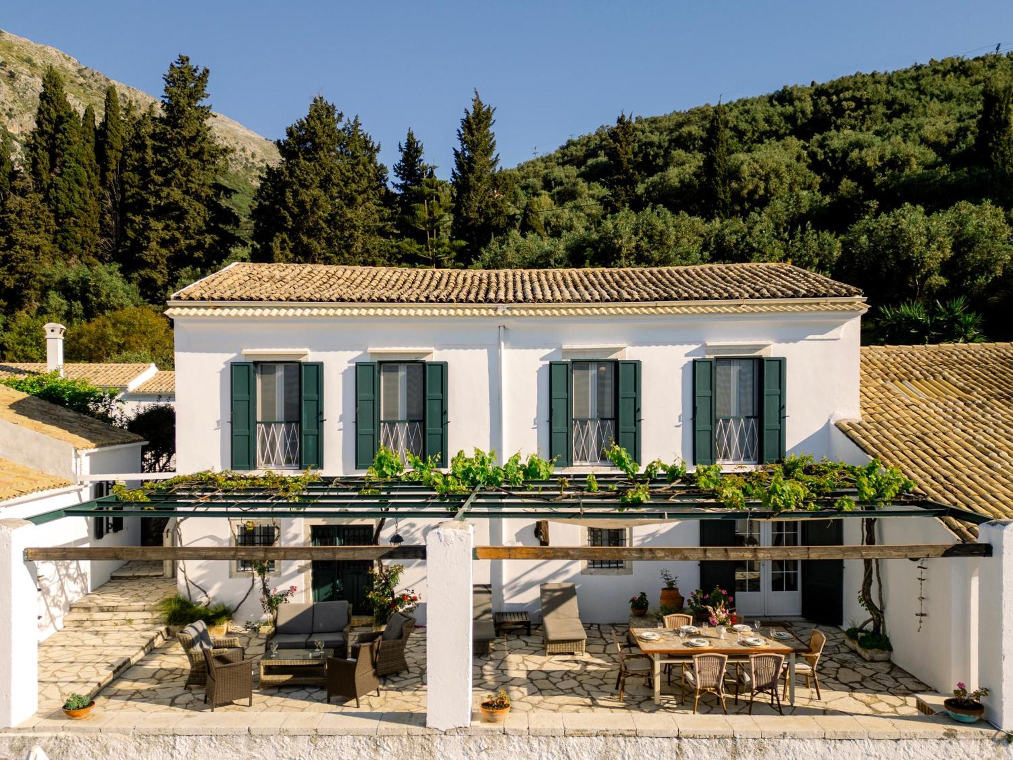 Nissaki Olive Press Villas Nisaki  Bagian luar foto