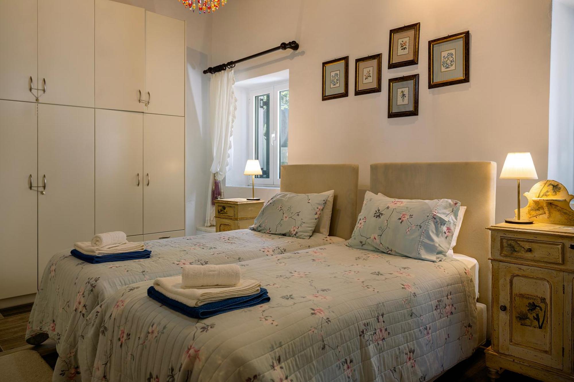 Nissaki Olive Press Villas Nisaki  Bagian luar foto